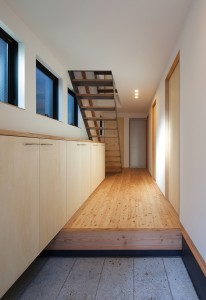 木のぬくもりを感じる自然素材を用いたデザイン住宅　品川区Ｍ様邸