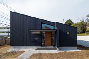 勾配天井で縦空間を活用 開放感を実感する住まい　K様邸