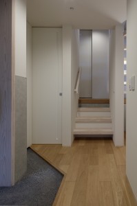 3階建て住宅 ナチュラルカラーが可愛い家 M様邸
