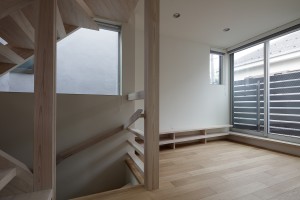 3階建て住宅 ナチュラルカラーが可愛い家 M様邸