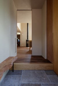 高級感あふれるシックなデザイン住宅　M様邸