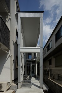 工場のようなシンプルデザインが快いアトリエ併用住宅 T様邸