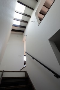 シックでインパクトのある2階建てデザイン住宅　Ｙ様邸