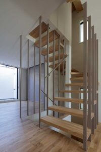 シンプルで洗練された3階建てデザイン住宅 I様邸