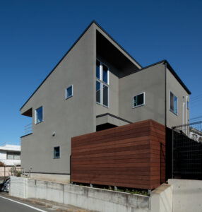 プライバシーと一体感を両立　それぞれのライフスタイルを大切にする住まい