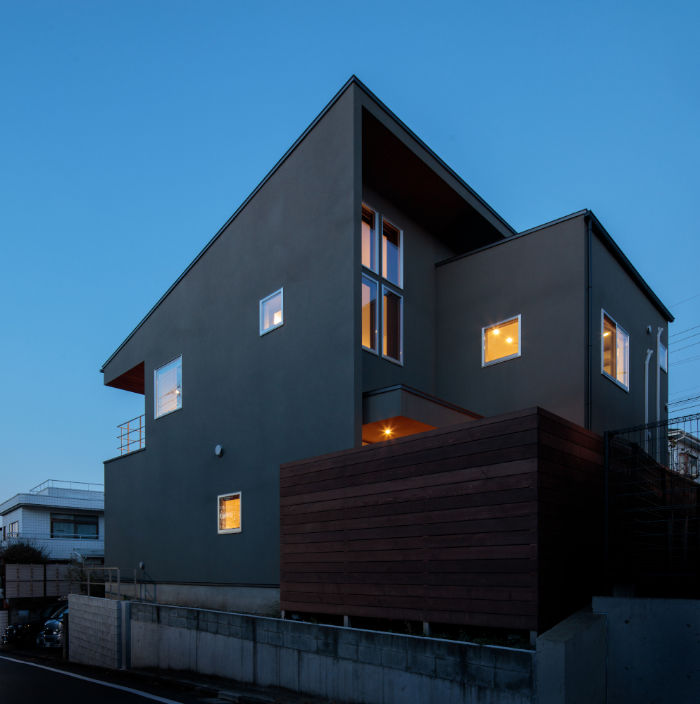 外観（夜）