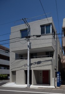 ３階建てデザイン住宅　コンクリート打ちっぱなしのクールな外観　北区Ｉ様邸