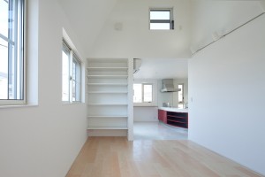 二世帯住宅・ホワイトを基調としたシンプルモダンな外観　渋谷区Ｍ様邸