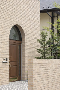 大人の空間にこだわった西洋風のデザイン住宅 N様