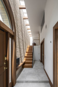 大人の空間にこだわった西洋風のデザイン住宅 N様