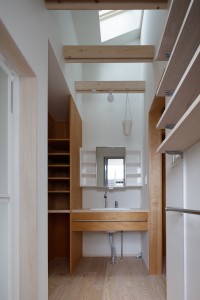 3階建てデザイン住宅 吹き抜けが開放的な家