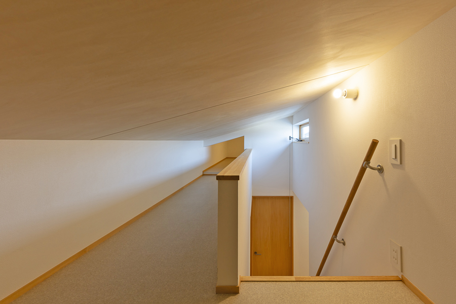 小屋裏収納