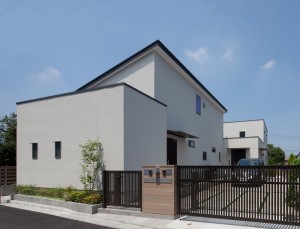 完全分離二世帯住宅 木をふんだんに使用したデザイン住宅　調布市Ｋ邸