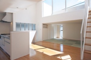 デザイン住宅・採光性抜群・屋上にテラスがある家：横浜市Ｈ様邸