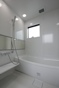 3階建て住宅　リビングの吹き抜けが特長的なモダン住宅　S様邸